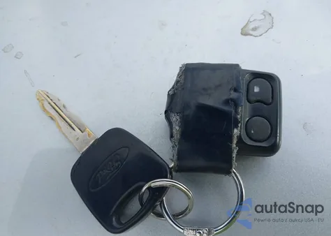 2002 Ford F-150 Lariat/Xl/Xlt z USA, uszkodzony, nr VIN 2FTRX17W92CA85788